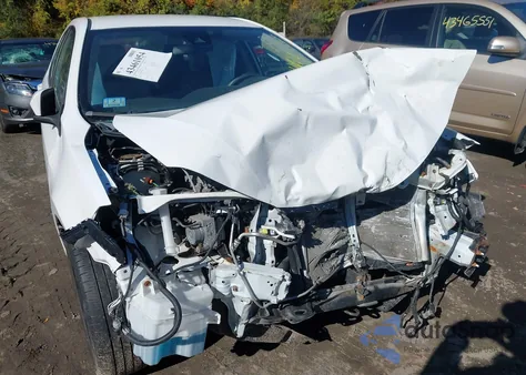 2017 Toyota Corolla Le из США, поврежденный, VIN 2T1BURHE9HC814277